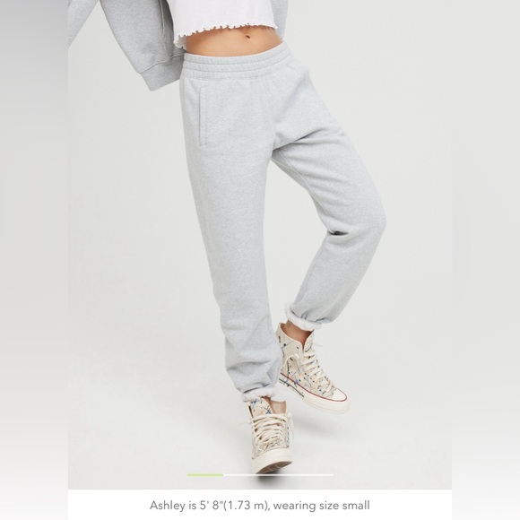 Offline by aerie Throwback Fleece Jogger - Picture 1 of 3